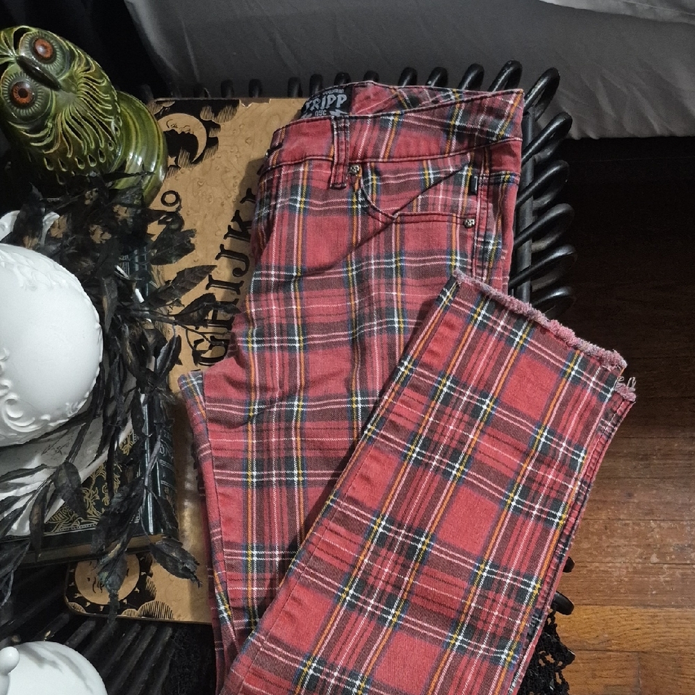 Tripp nyc VINTAGE Red Plaid Ankle Jeans